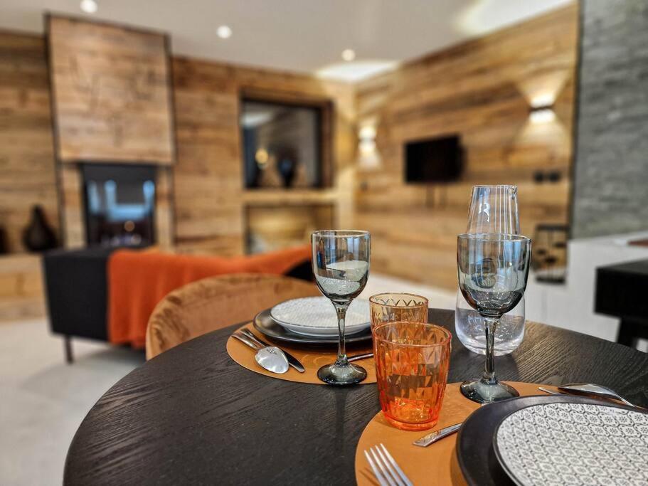 Le Enecy - Spa - Coeur Vieille Ville Аннесі Екстер'єр фото